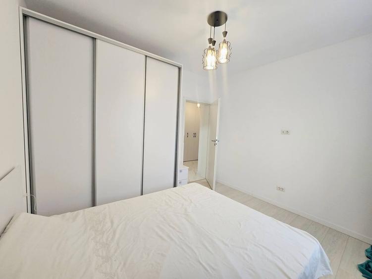 Apartament cu 2 camere decomandat în Dobroești