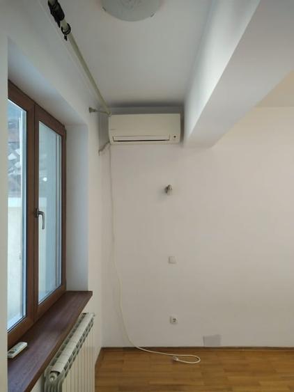 Apartament cu 3 camere decomandat în Banu Manta