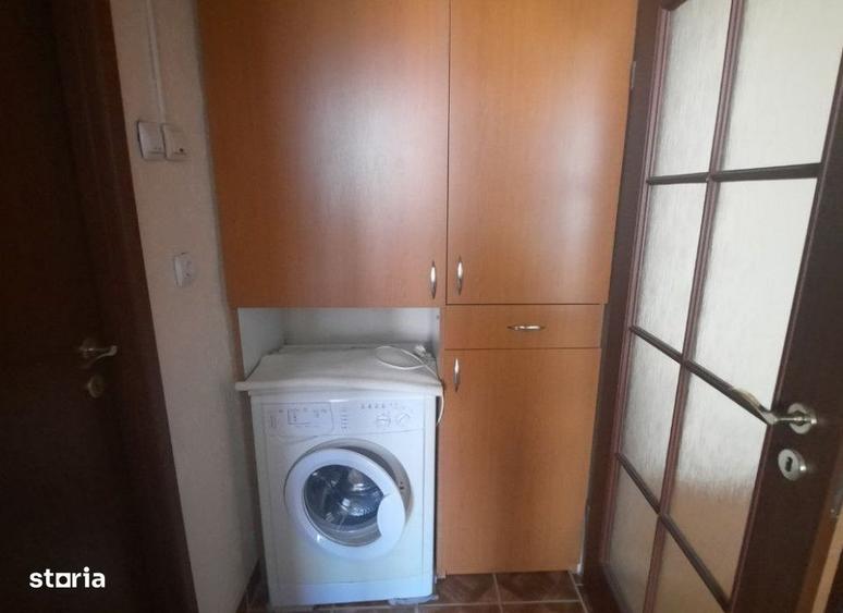 Apartament cu 3 camere în Calea Romanului