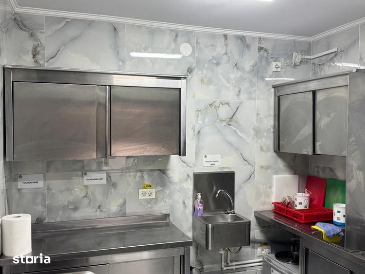 Casă cu 5 camere cu Teren 250 Mp în Berceni