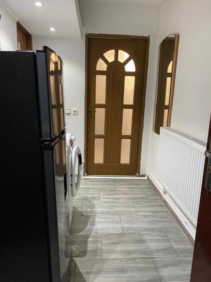 Apartament cu 2 camere decomandat în Exterior Vest
