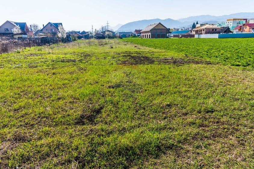 Teren Construcții intravilan de 2067 mp, în Bartolomeu
