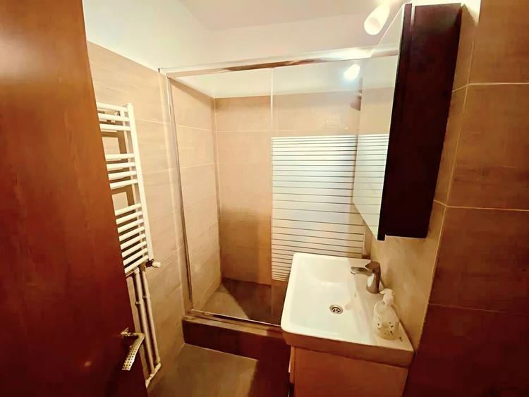 Zona Capitol-Apartament de închiriat cu 2 camere decomandat - 7