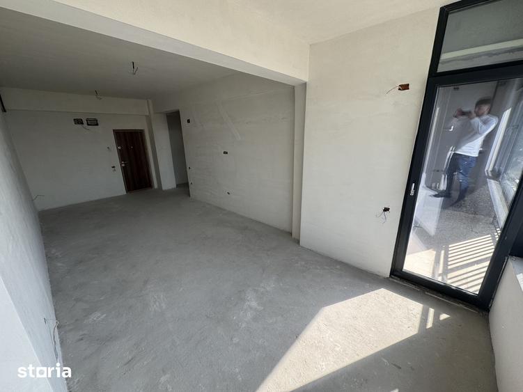 Apartament cu 2 camere semidecomandat în Tomis Nord