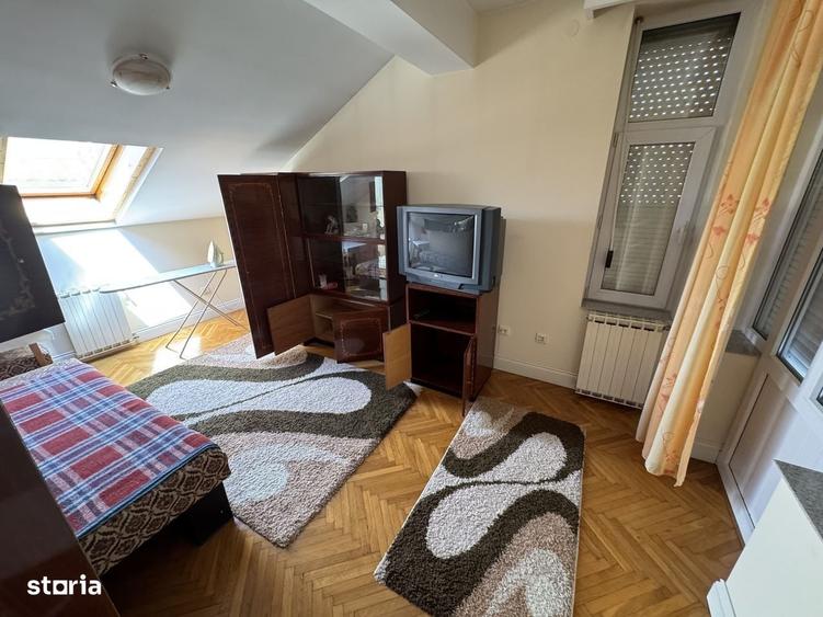 Chirie casa 5 camere + 4 ari , Titulescu - 12