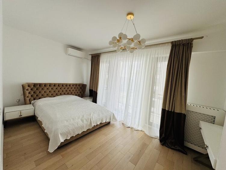 Apartament cu 3 camere decomandat, mobilat în Tineretului