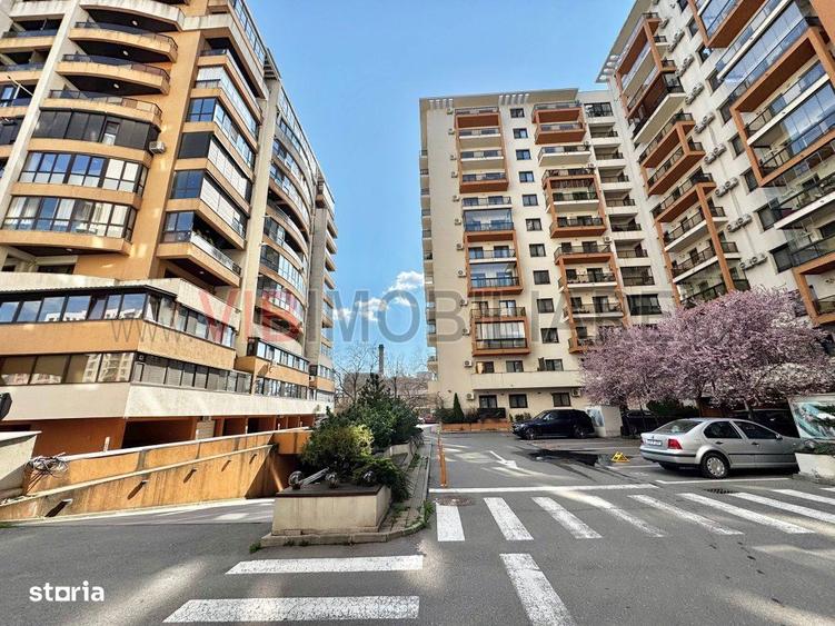 Apartament cu 3 camere în Plevnei