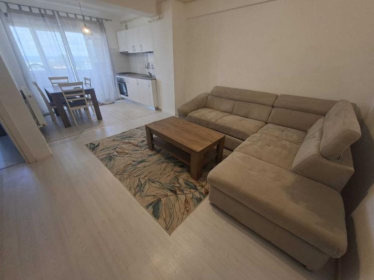 Apartament cu 2 camere semidecomandat în Exterior Vest