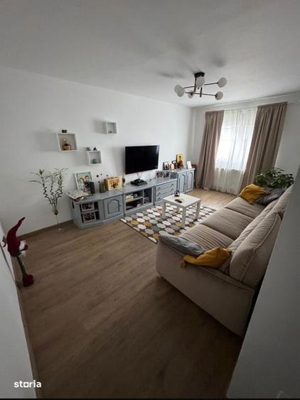 Vand apartament 3 camere - 1