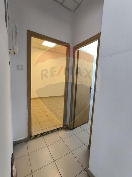 Spațiu comercial semicentral de inchiriat - 5