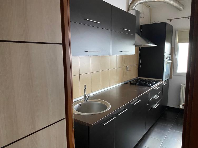 Vand garsoniera Jilava, ansamblul Gloria - 5