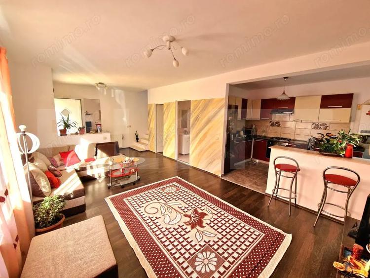 Inchiriere duplex cu 4 camere, 110mp, gradina, parcare, Sub Cetate - 1