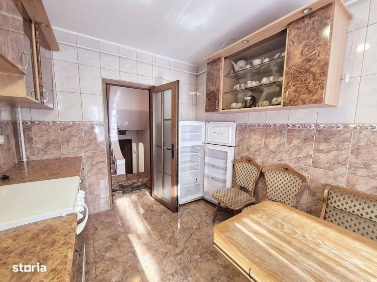 Apartament cu 3 camere, etaj 1, zona centrala - 4
