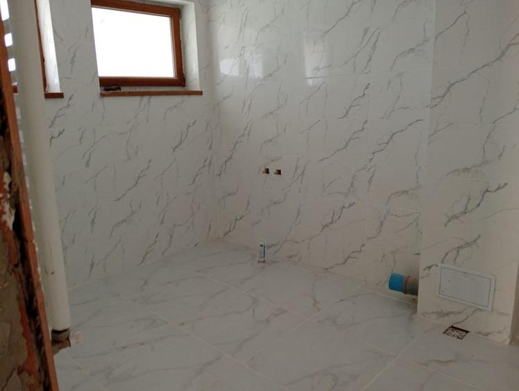 SUPER OCAZIE SE VINDE CASA IN ZONA FUNDENI - 11