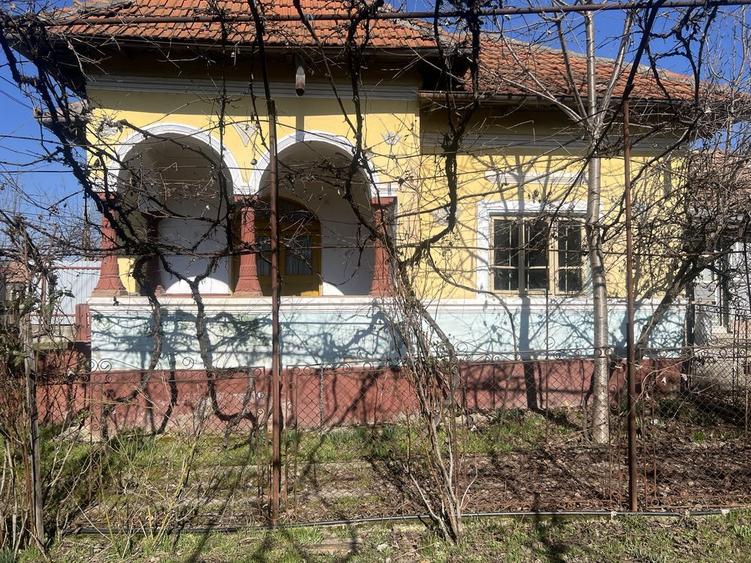 Vand gospodarie in comuna Galicea - 2