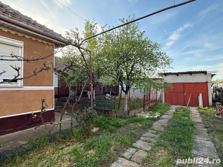 Casa spa?ioasa cu 4 dormitoare, garaj, toate utilita?ile ?i teren 1180 mp ocazie rara! - 7