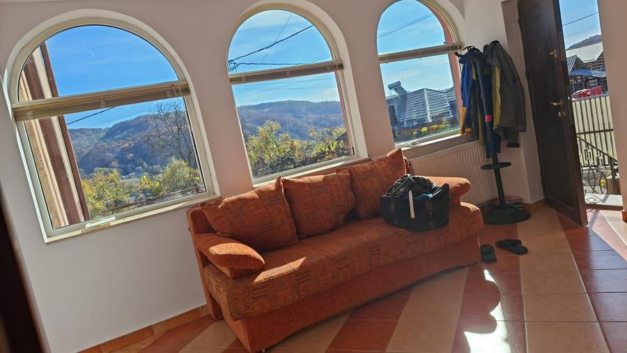 Proprietar vand vila Campulung Muscel str Dracesti 34 colt str Plaies - 4