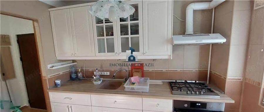 Inchiriere Apartament 3 Camere Semidecomandat Luica-Dorohoi - 2