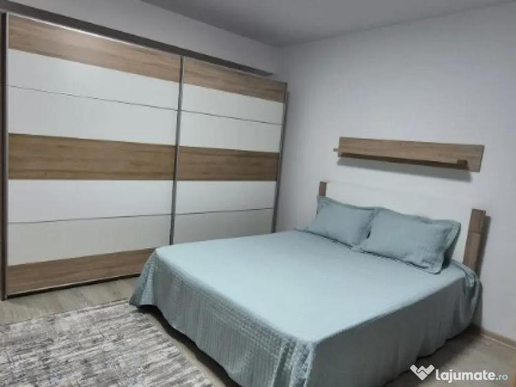 Garsoniera zona Coresi - 5