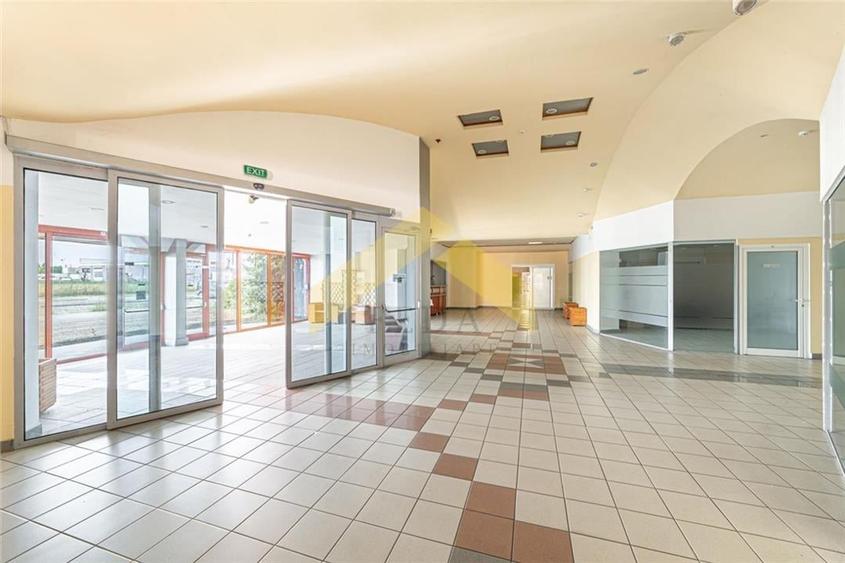 Hala de 8,560mp de vanzare in zona Micalaca - 7