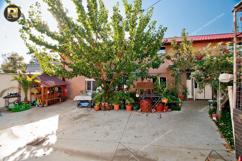 Vanzare casa in Galati, str.Traian, aproape de Shopping City, teren 370 mp - 2