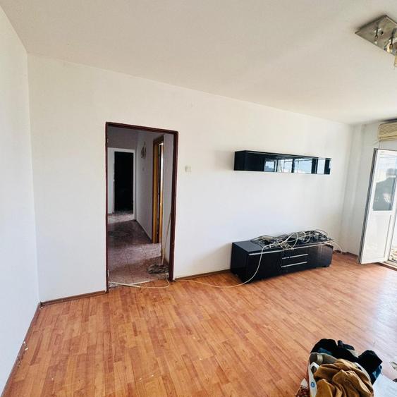 Apartament cu 2 camere, vedere largă și locație de excepție în zona Favorit, Dru - 3