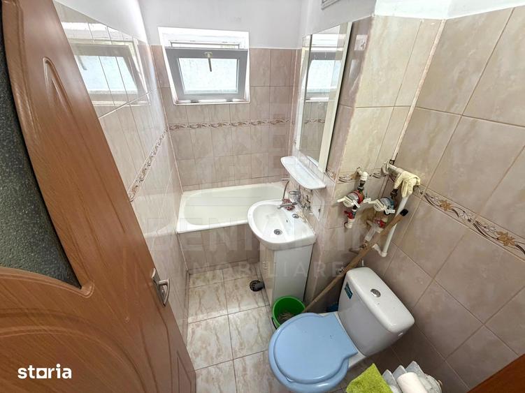 Apartament cu 2 camere în Craiovița Nouă