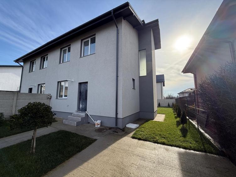 Duplex 4 camere – Domnești, Curte proprie 300 mp - 1
