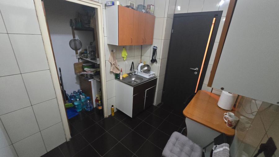 Bucur Obor /Metrou/Blocul Almo 2./Mihai Bravu - 18