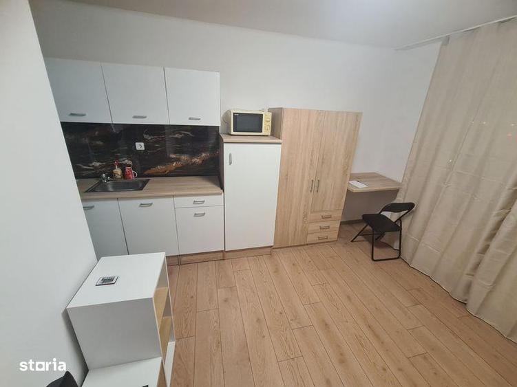 De inchiriat garsoniera strada Cerna - etaj 3 - 220euro - 3