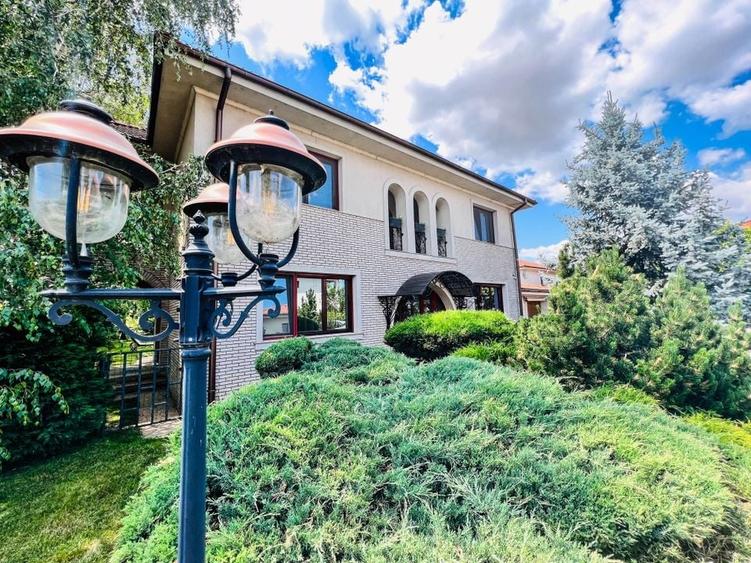 Особая вилла с садом площадью 1000 кв.м в жилом районе Куртя Домняска - 24