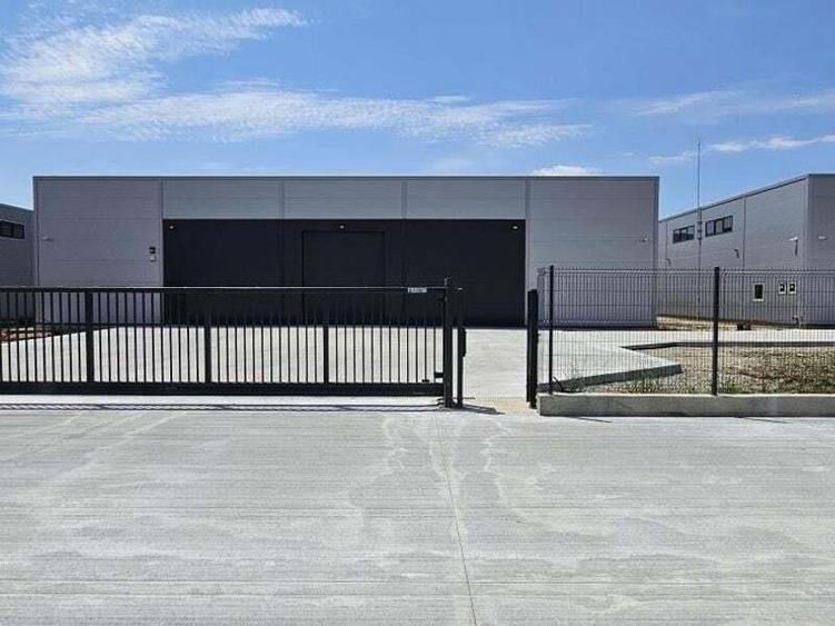 Pantelimon DN3 hala 600 mp - 10