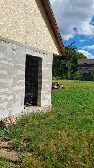 Casă cu 2 camere în Central