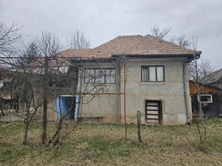 Casa de vanzare in Sat Sacel, Com. Baisoara - 4