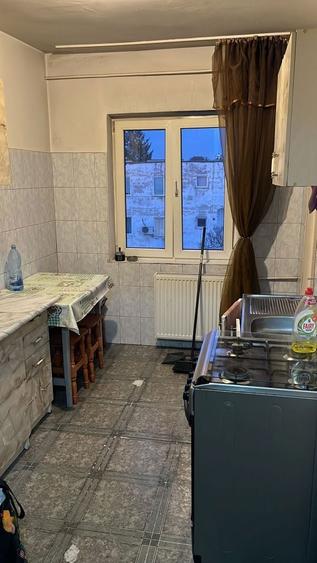 Apartament confort 3 ,4 camere cu modificarea unui dormitor in bucatarie cu debara - 1