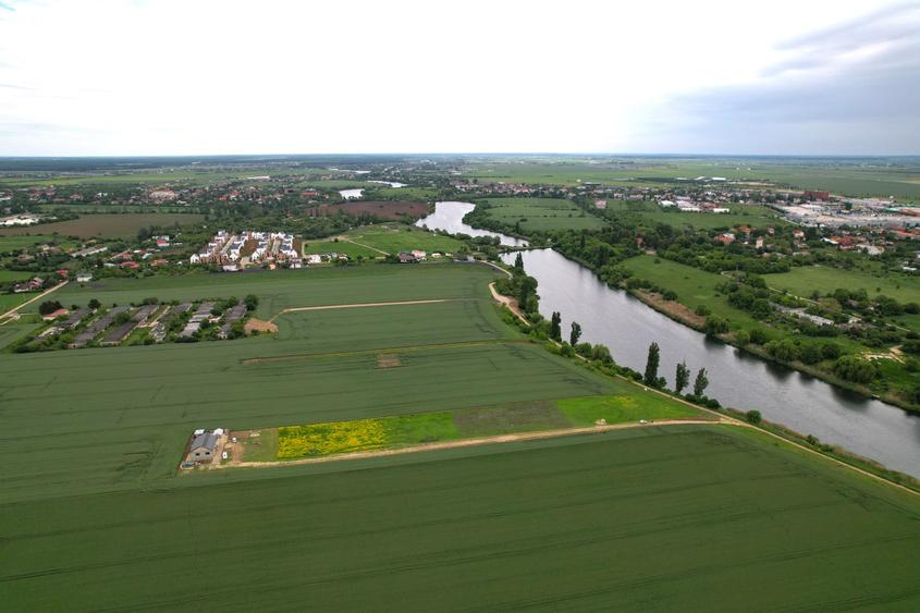 Teren intravilan - 16.450 mp, Corbeanca - Balotesti, deschidere la lac - 4