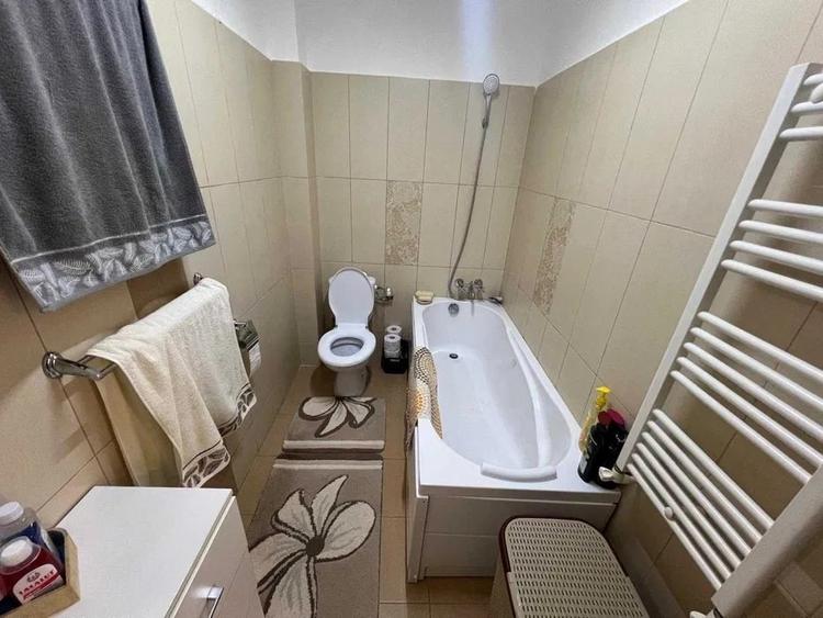 Apartament cu 4 camere, decomandat, zona Pacurari - 7