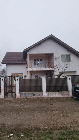 Casa P+M la 7 km de Rm VALCEA Bujoreni-Olteni , garaj - 7
