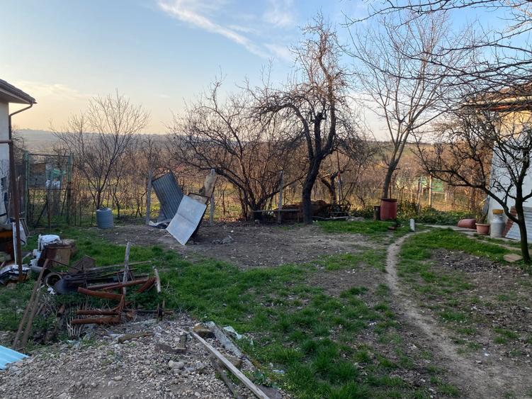 Casa cu teren de vanzare - 6