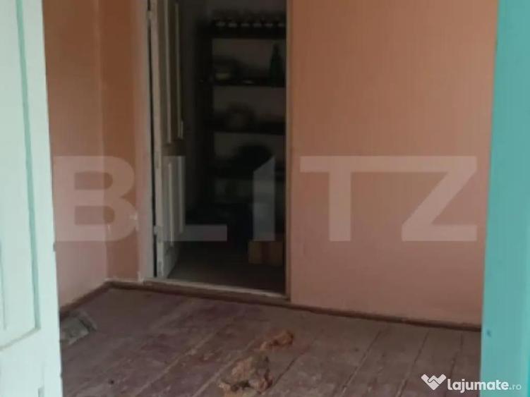 Casa cu 3 camere, bucatarie si baie, 105 mp ?i un teren de - 1