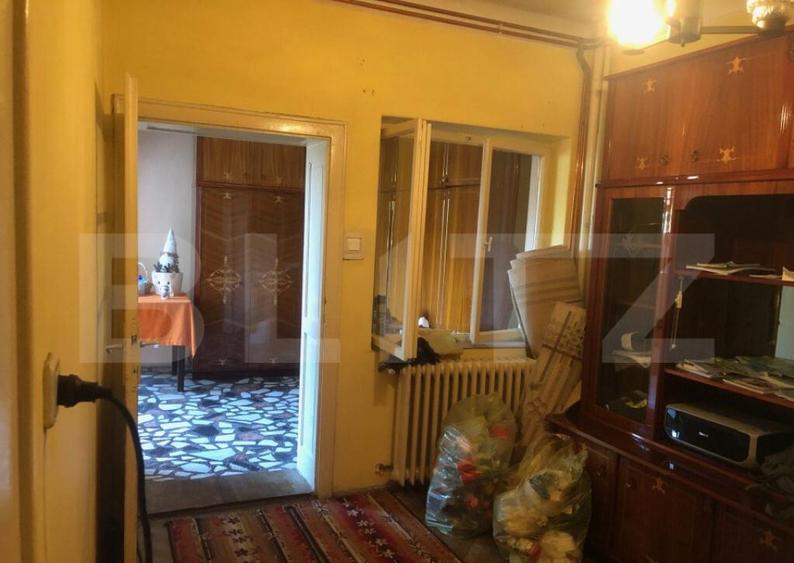 Casa cu front mare , 140 mp , zona Angel Saligny - 1