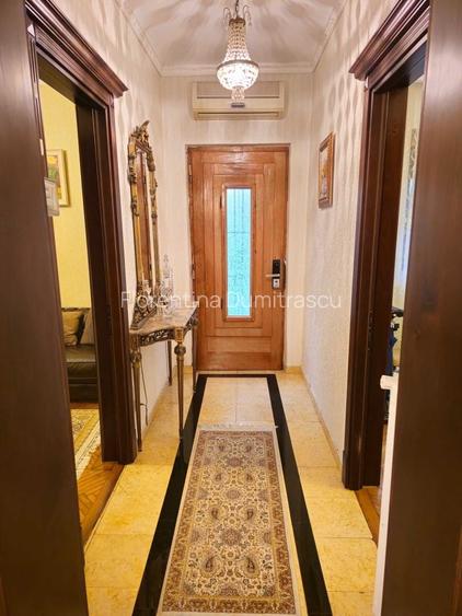 Parcul Carol inchiriere vila  singur curte ,eleganta  si personalitate