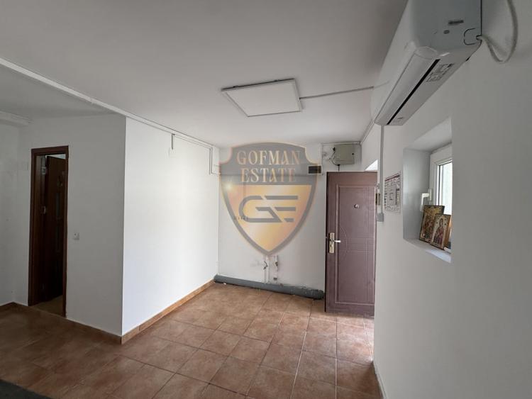 Spatiu comercial Hala 200 mp Teren 500 mp Birou 50 mp Km 5 - 20