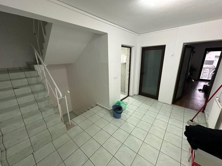 Cladire pretabila spațiu birouri/ clinica - 34