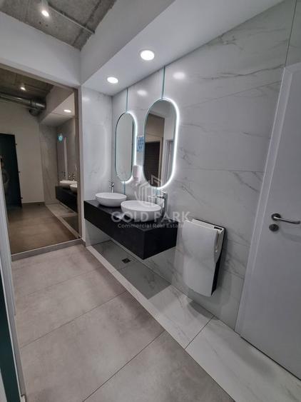 Cladire de Birouri - Semicentral - Clasa A - 24