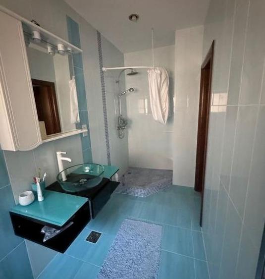 Casa individuala spatioasa in Ipotesti | 300 mp utili | Teren 1000 mp | C-5464 - 10