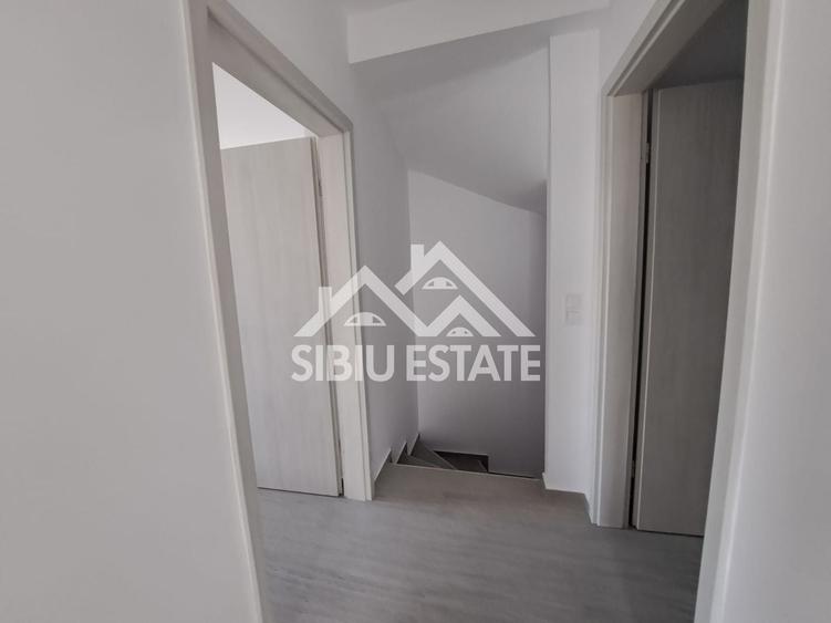 Casa la pret de apartament, 5 camere Sibiu Calea Cisnadiei - 9
