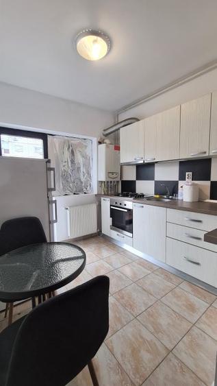 13 Septembrie_Parc Sebastian-Garsoniera bloc 2015 - 2