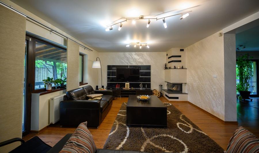 Vila Galata cod 160525 - 2