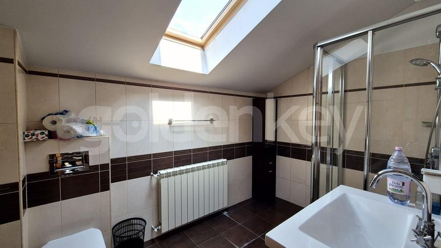 Vila luminoasa cu 8 camere | 593mp teren | langa Scoala Americana - 23